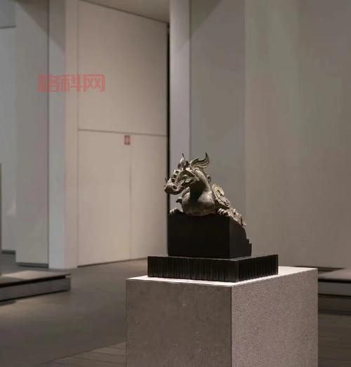 青铜巨龙之巢：团队挑战，战术思维，如何战胜巨龙？