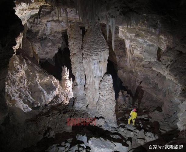 被遗忘的洞穴：神秘洞窟中的财富与恐怖挑战