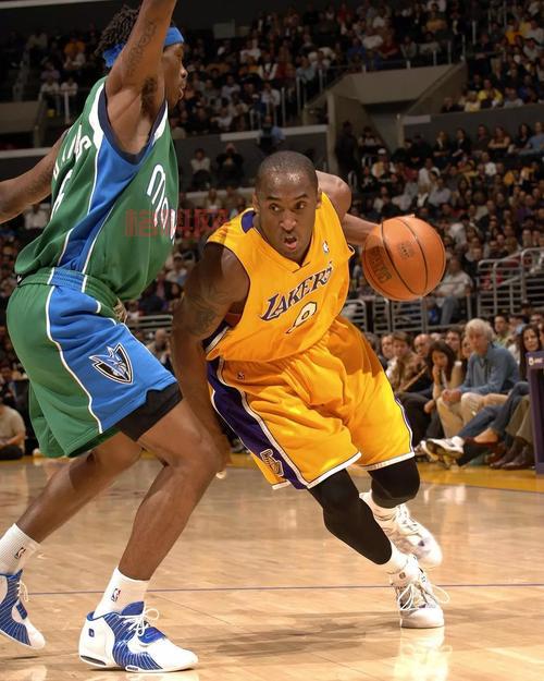 nba2005下载手机版出了吗？教你如何在手机上玩转！