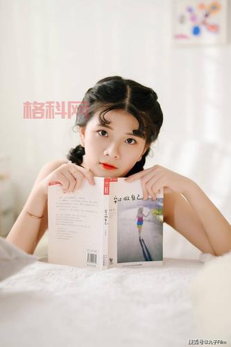 另类清纯亚洲综合：白裙美女与清纯少女人体摄影图集