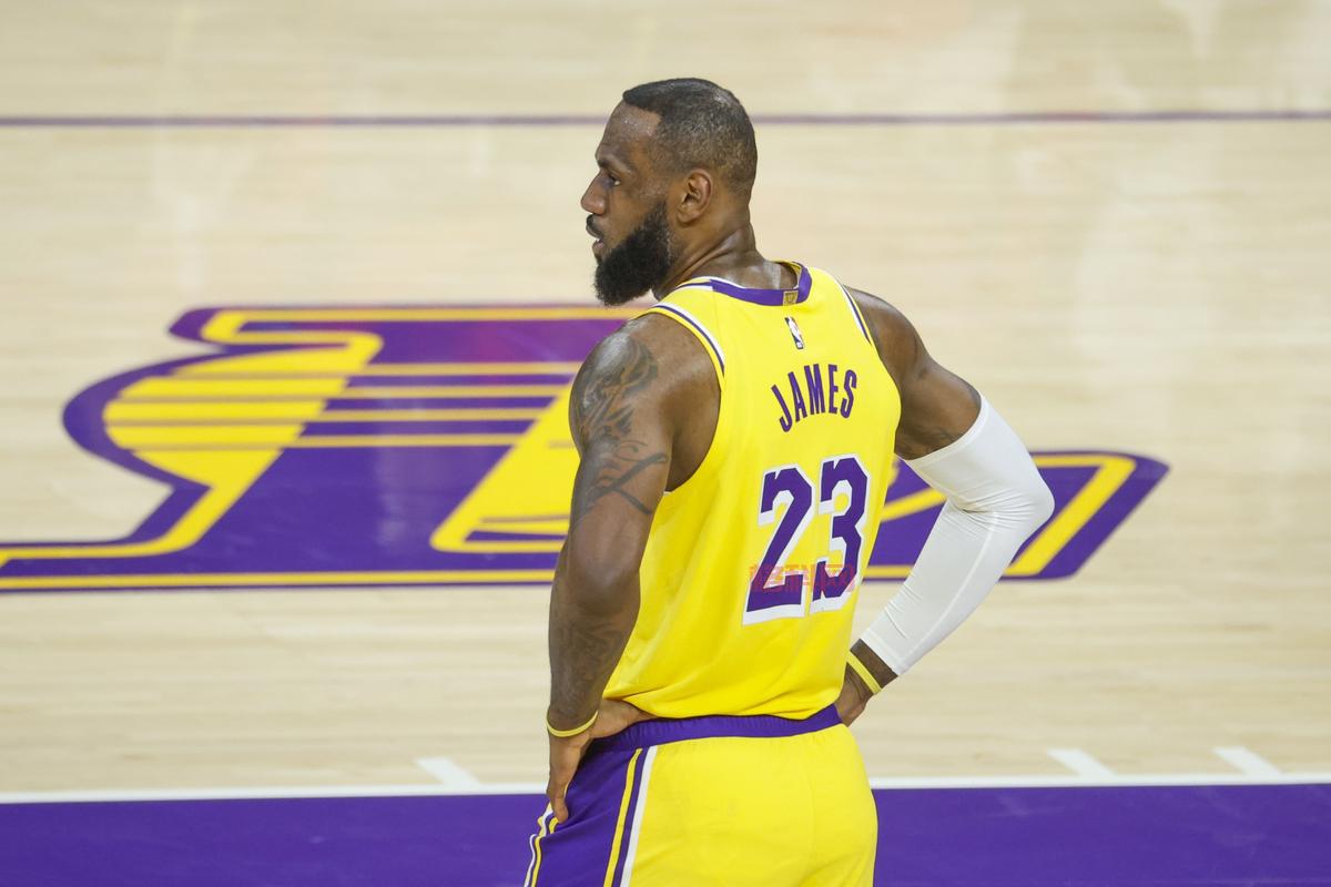 2K9攻略：如何调整篮下命中率，提升游戏体验