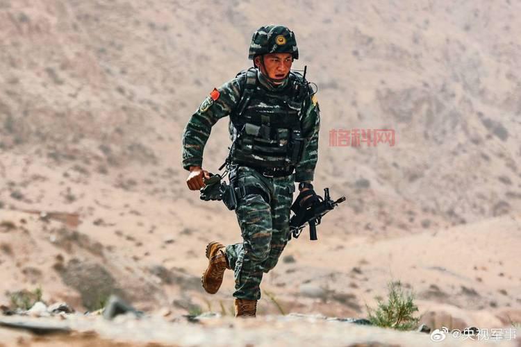 特种兵的训练揭秘：如何锤炼成战场精英？