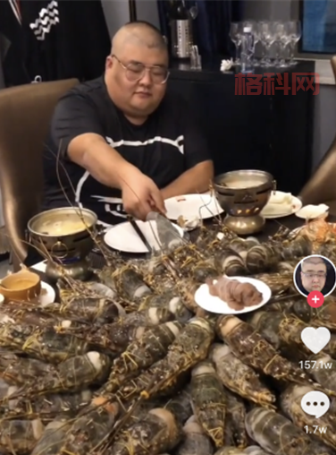 泡泡龙吃播当场死亡？揭秘网红背后不为人知的故事！
