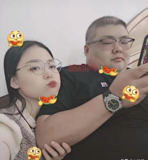 泡泡龙吃播当场死亡？揭秘网红背后不为人知的故事！