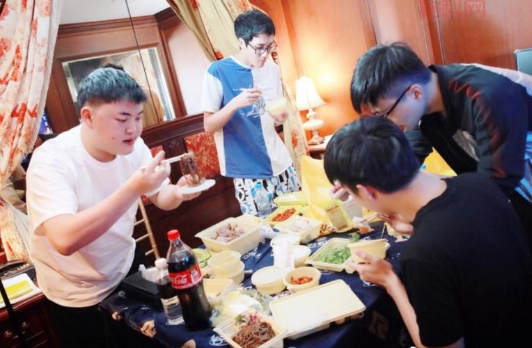 lol饭盒在哪买？官方渠道和购买建议分享！