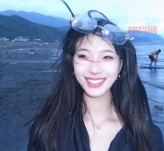 想看越南elly美照？来这里，满足你的所有期待！